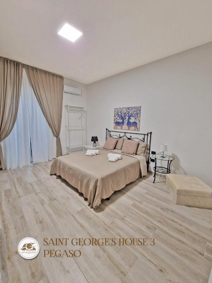 Saint George'S House 3 Bari Apartment Bagian luar foto