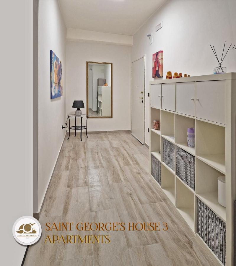 Saint George'S House 3 Bari Apartment Bagian luar foto