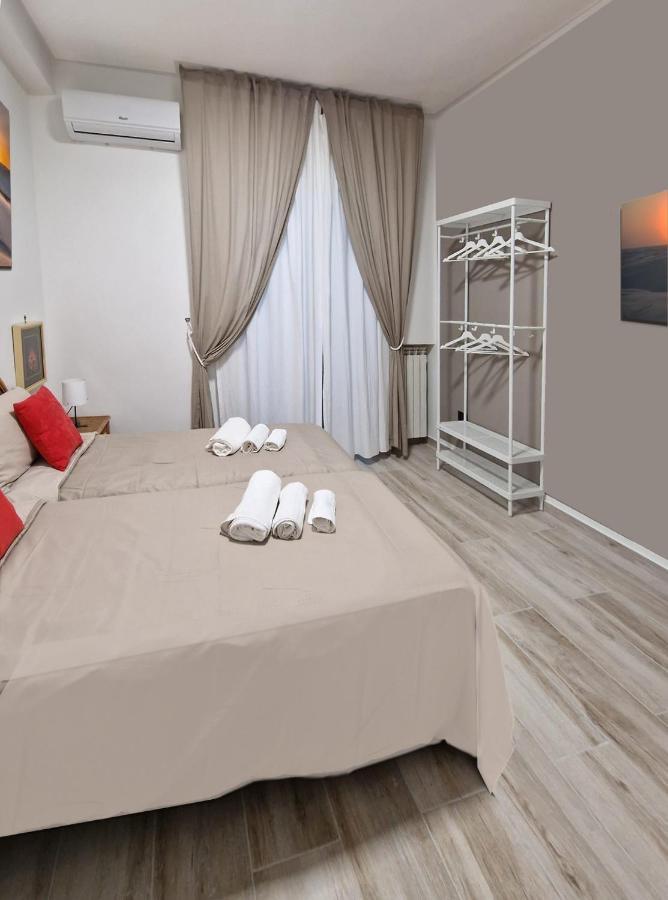 Saint George'S House 3 Bari Apartment Bagian luar foto