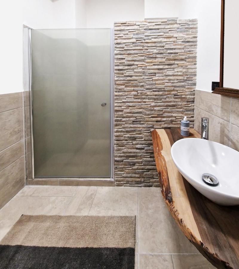 Saint George'S House 3 Bari Apartment Bagian luar foto